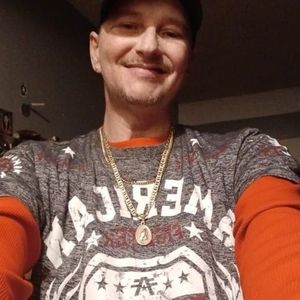 Meet your Posher, Stanley